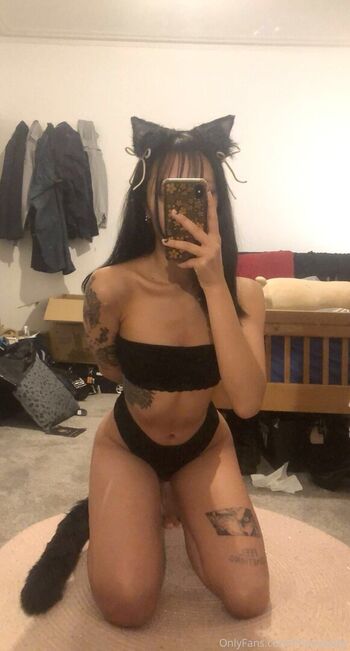 Full leaked Lilfoxiebaby private onlyfans photo