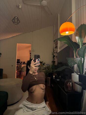 Full leaked Lilli b page private onlyfans photo