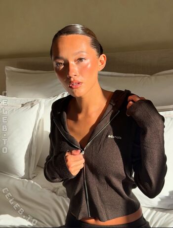 Full leaked Lily chee private onlyfans photo