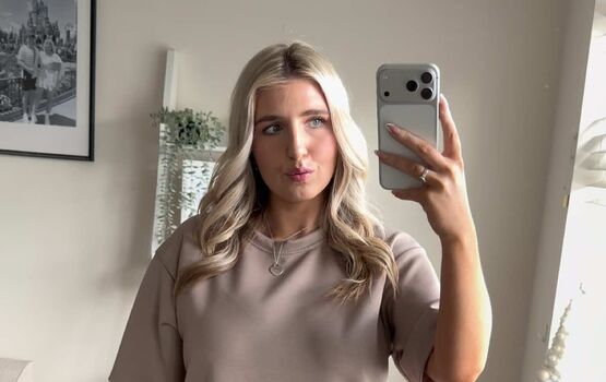 Full leaked Lilymeganmay page private onlyfans photo