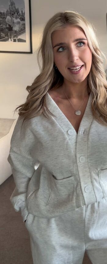 Full leaked Lilymeganmay page private onlyfans photo