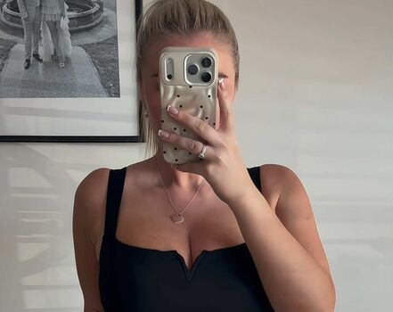 Full leaked Lilymeganmay private onlyfans photo