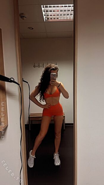 Full leaked Lina antonia private onlyfans photo