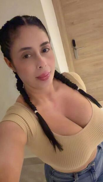 Full leaked Lina maria zapata private onlyfans photo