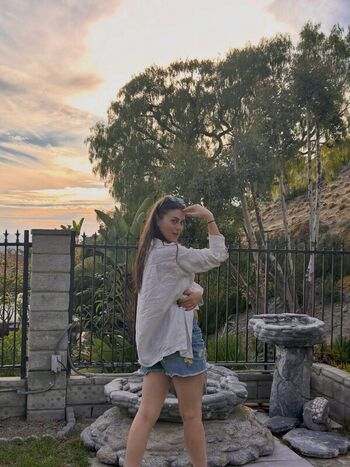 Full leaked Lindsey shaw private onlyfans photo