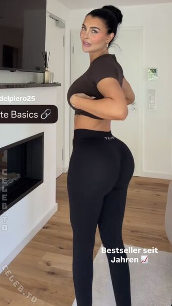 Full leaked Lisa del piero page private onlyfans photo
