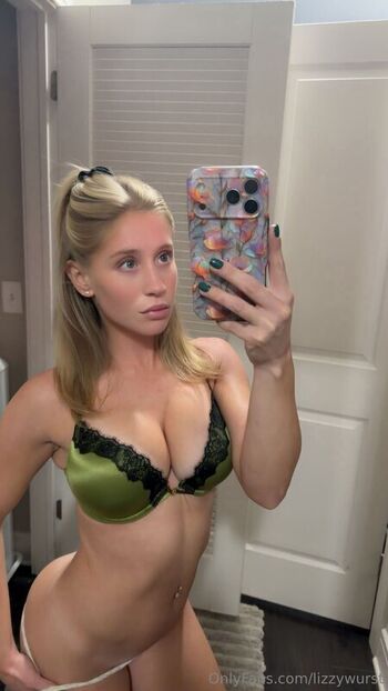 Full leaked Lizzy wurst page private onlyfans photo