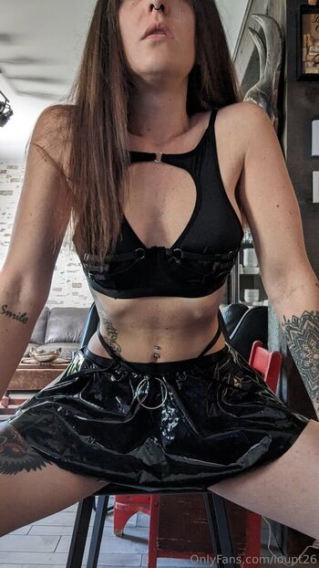 Full leaked Loupt petite kinky private onlyfans photo
