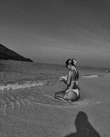 Full leaked Lulu private onlyfans photo