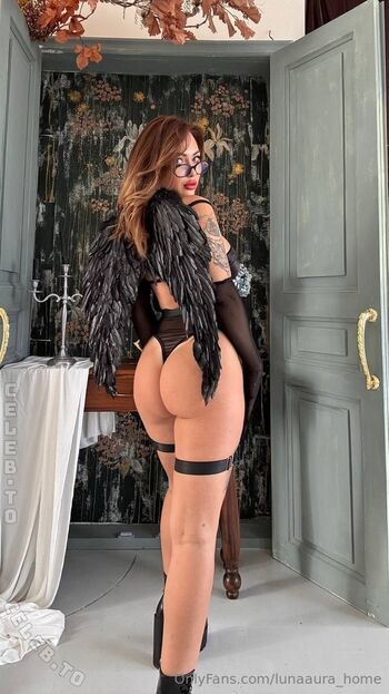 Full leaked Lunaaura private onlyfans photo