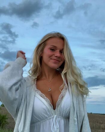 Full leaked Lydia feiler page private onlyfans photo