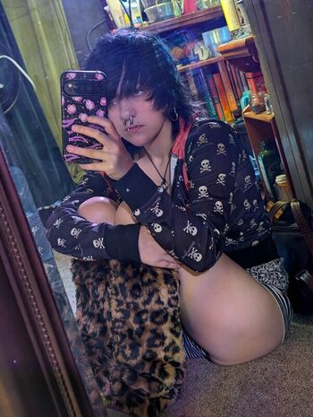 Full leaked Mrguemutt private onlyfans photo