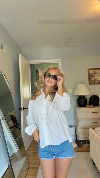 Full leaked Macimccarley page private onlyfans photo