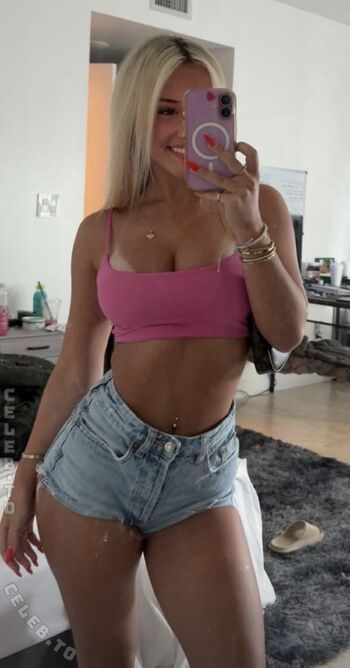 Full leaked Mailiholtx private onlyfans photo