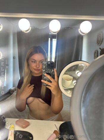 Maja Holf