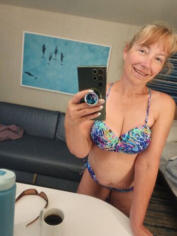 Full leaked Mama fox private onlyfans photo