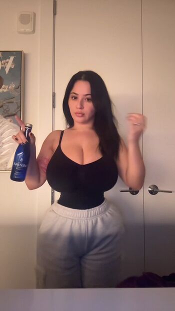 Full leaked Mamig private onlyfans photo