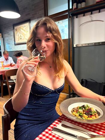 Full leaked Marie cornillon private onlyfans photo