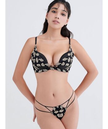 Full leaked Mayuri page private onlyfans photo
