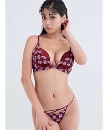 Full leaked Mayuri page private onlyfans photo