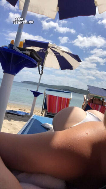 Full leaked Bettielaine private onlyfans photo