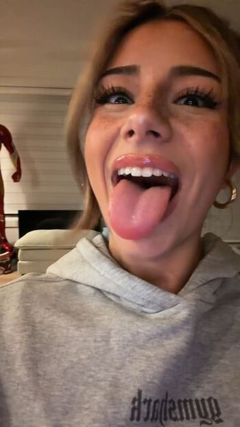 Mikayla Campinos