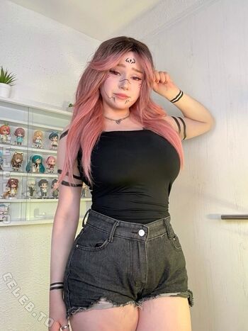 Full leaked Mina min private onlyfans photo