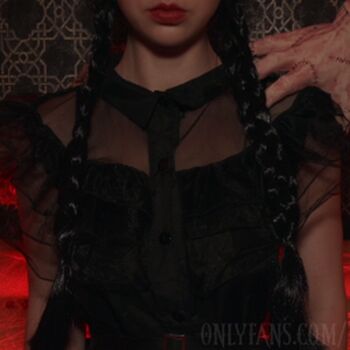 Full leaked Mini diva page private onlyfans photo