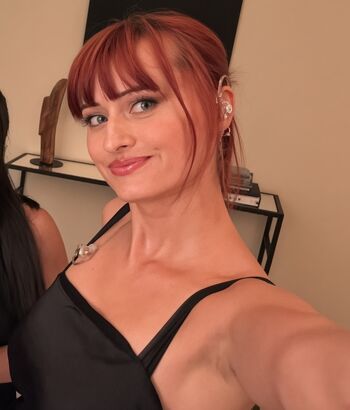 Full leaked Mira miraliszt private onlyfans photo