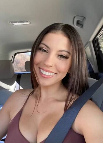 Miranda E
