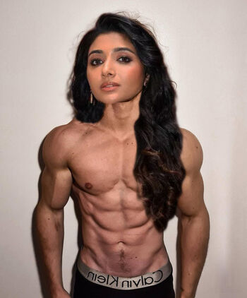 Full leaked Mirna menon private onlyfans photo