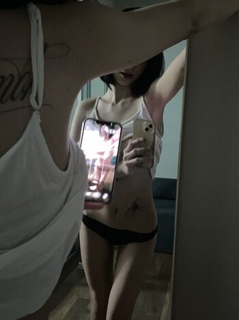 Full leaked Ml n private onlyfans photo