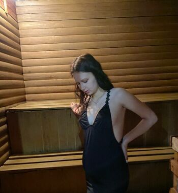 Full leaked Model olya private onlyfans photo