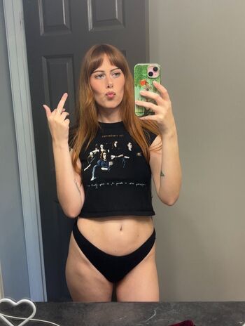 Full leaked Moonbabyy private onlyfans photo