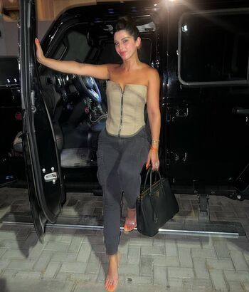 Full leaked Nadine w elias page private onlyfans photo