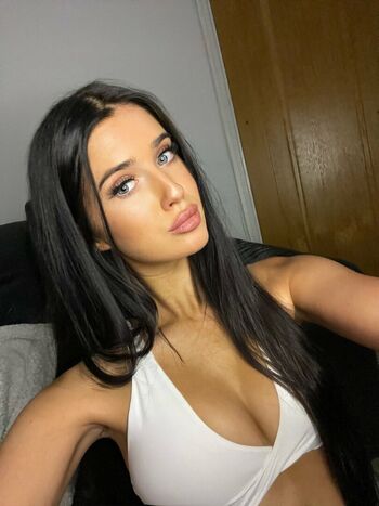 Full leaked Nataliebarness page private onlyfans photo
