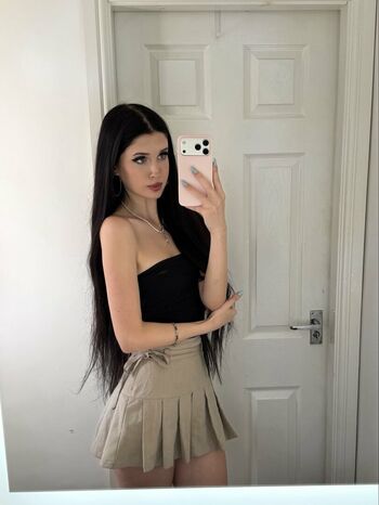 Full leaked Nataliebarness private onlyfans photo