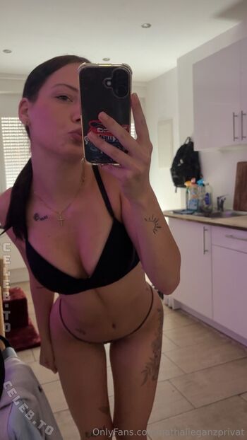 Full leaked Nathalieganzprivat private onlyfans photo