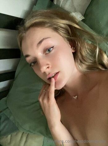 nextdoornataile