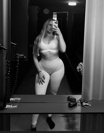 Full leaked Nice gym girl private onlyfans photo