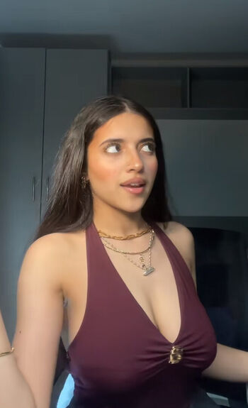 Nika Sandhu