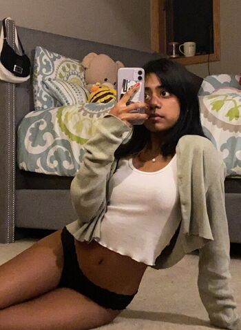 Full leaked Turkish girls/ private onlyfans photo