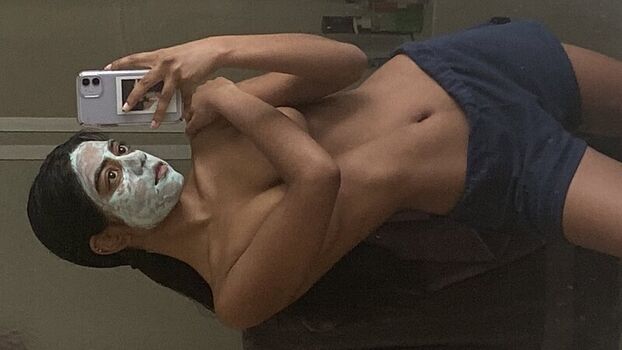 Full leaked Kaitie sky/ private onlyfans photo