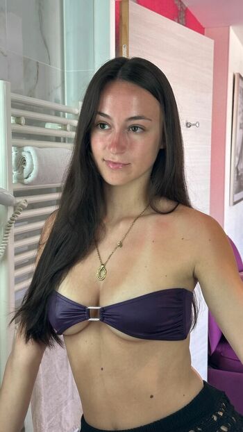 Full leaked Oihana private onlyfans photo