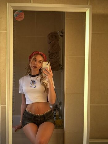 Full leaked Olivia ashley private onlyfans photo
