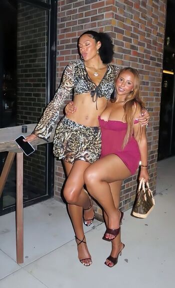 Full leaked Olivia nelson ododa page private onlyfans photo
