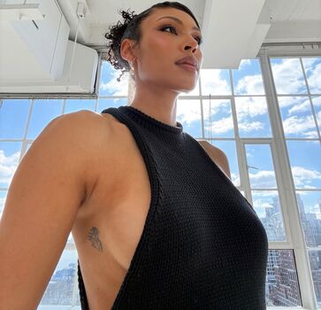 Full leaked Olivia nelson ododa private onlyfans photo