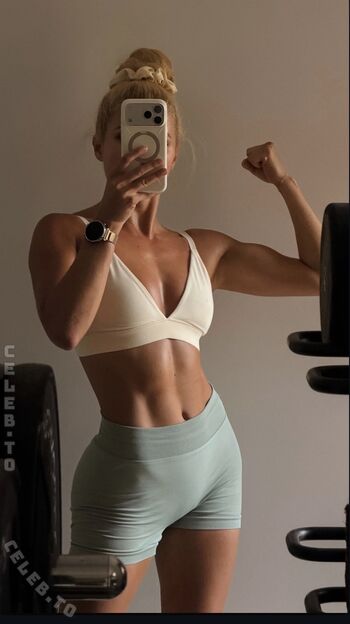Full leaked Pamela reif page private onlyfans photo