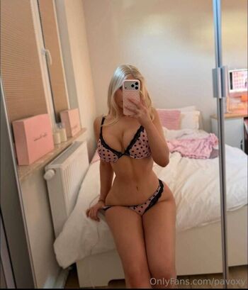 Full leaked Pavoxy private onlyfans photo