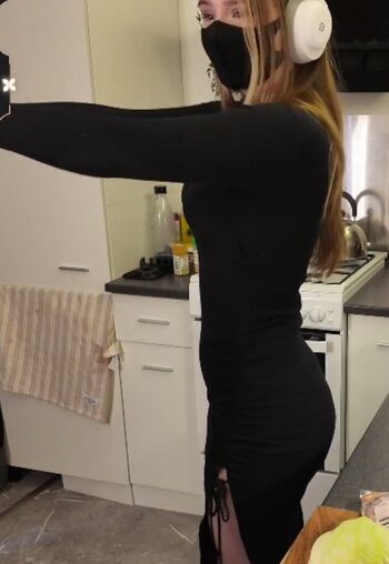 Full leaked Perlinna private onlyfans photo
